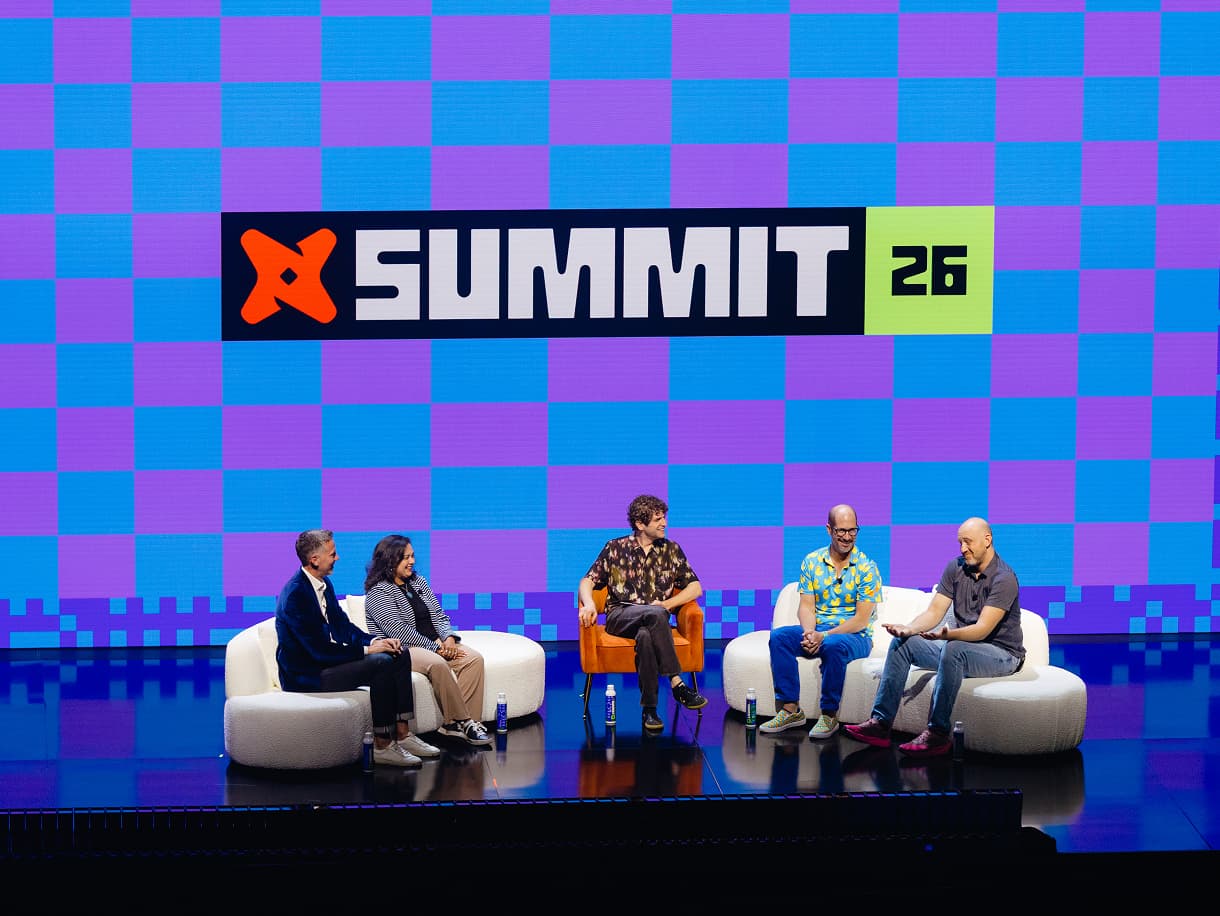 A five-person panel on stage beneath the dbt Summit 2026 logo
